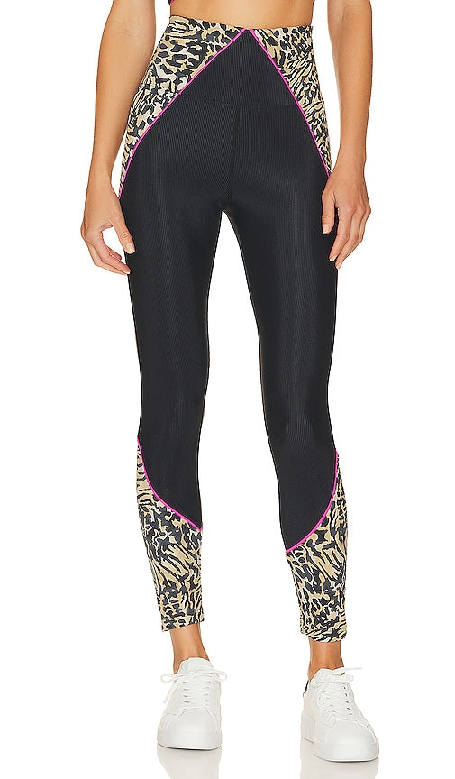 BEACH RIOT Maxine 7/8 Legging in Black - BEACH RIOT Legging 7/8 Maxine en noir - BEACH RIOT Maxine 7/8 黑色打底裤 - BEACH RIOT Maxine 7/8-Leggings in Schwarz - BEACH RIOT 맥신 7/8 레깅스 블랙 색상 - BEACH RIOT Legging Maxine 7/8 in nero