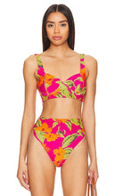BEACH RIOT Paulina Bikini Top in Pink - BEACH RIOT Haut de bikini Paulina en rose - BEACH RIOT Paulina 粉色比基尼上衣 - BEACH RIOT Paulina Bikinioberteil in Rosa - BEACH RIOT Paulina 비키니 탑 핑크 색상 - BEACH RIOT Top bikini Paulina in rosa
