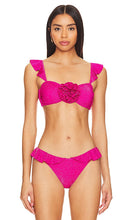 BEACH RIOT Poppy Bikini Top in Fuchsia - Haut de bikini Poppy BEACH RIOT en fuchsia - BEACH RIOT 紫红色罂粟比基尼上衣 - BEACH RIOT Poppy Bikinioberteil in Fuchsia - BEACH RIOT Poppy 비키니 탑 - BEACH RIOT Top bikini Poppy in fucsia
