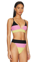 BEACH RIOT Riza Bikini Top in Black