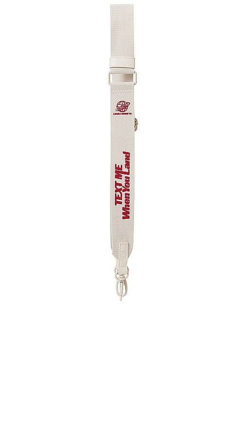 BEIS The Shoulder Strap in Ivory - BEIS La bandoulière en ivoire - BEIS 象牙色肩带 - BEIS Der Schultergurt in Elfenbein - BEIS Ivory 숄더 스트랩 - BEIS La Tracolla in Avorio