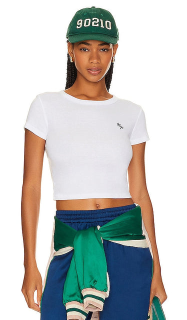 BEVERLY HILLS x REVOLVE Beverly Hills Baby Tee in White - T-shirt pour bébé BEVERLY HILLS x REVOLVE Beverly Hills en blanc - BEVERLY HILLS x REVOLVE Beverly Hills 白色婴儿 T 恤 - BEVERLY HILLS x REVOLVE Beverly Hills Baby-T-Shirt in Weiß - BEVERLY HILLS x REVOLVE Beverly Hills 베이비 티셔츠 화이트 색상 - T-shirt da neonato BEVERLY HILLS x REVOLVE Beverly Hills in bianco