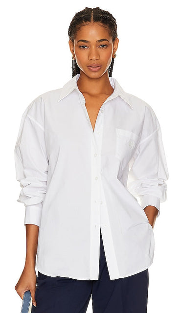 BEVERLY HILLS x REVOLVE Oversized Shirt in White - BEVERLY HILLS x REVOLVE Chemise oversize en blanc - BEVERLY HILLS x REVOLVE 白色超大衬衫 - BEVERLY HILLS x REVOLVE Übergroßes Hemd in Weiß - BEVERLY HILLS x REVOLVE 오버사이즈 셔츠 화이트 색상 - Camicia oversize BEVERLY HILLS x REVOLVE in bianco