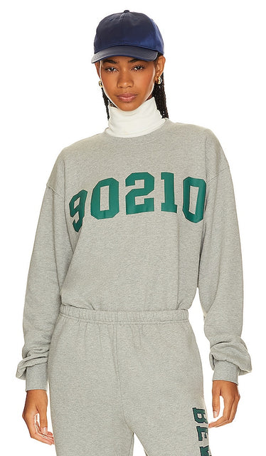 BEVERLY HILLS x REVOLVE Beverly Hills Sweatshirt in Grey - BEVERLY HILLS x REVOLVE Sweat-shirt Beverly Hills en gris - BEVERLY HILLS x REVOLVE Beverly Hills 灰色运动衫 - BEVERLY HILLS x REVOLVE Beverly Hills Sweatshirt in Grau - BEVERLY HILLS x REVOLVE Beverly Hills 스웨트셔츠그레이 색상 - Felpa BEVERLY HILLS x REVOLVE Beverly Hills in grigio