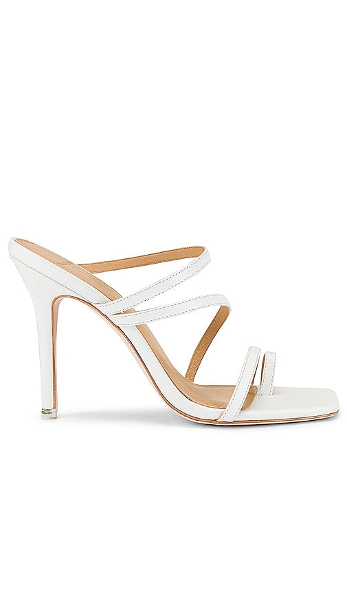 BLACK SUEDE STUDIO Cindy Sandal in White - BLACK SUEDE STUDIO Sandale Cindy en blanc - 黑色麂皮 STUDIO Cindy 白色凉鞋 - BLACK SUEDE STUDIO Cindy Sandale in Weiß - BLACK SUEDE STUDIO 신디 샌들 화이트 색상 - Sandalo Cindy STUDIO IN CAMOSCIO NERO in bianco