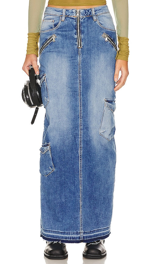 BLANKNYC Cargo Denim Maxi Skirt in Blue - BLANKNYC - Jupe longue cargo en jean bleu - BLANKNYC 蓝色工装牛仔长裙 - BLANKNYC Cargo-Denim-Maxirock in Blau - BLANKNYC 카고 데님 맥시 스커트블루 색상 - Gonna lunga in denim cargo BLANKNYC in blu