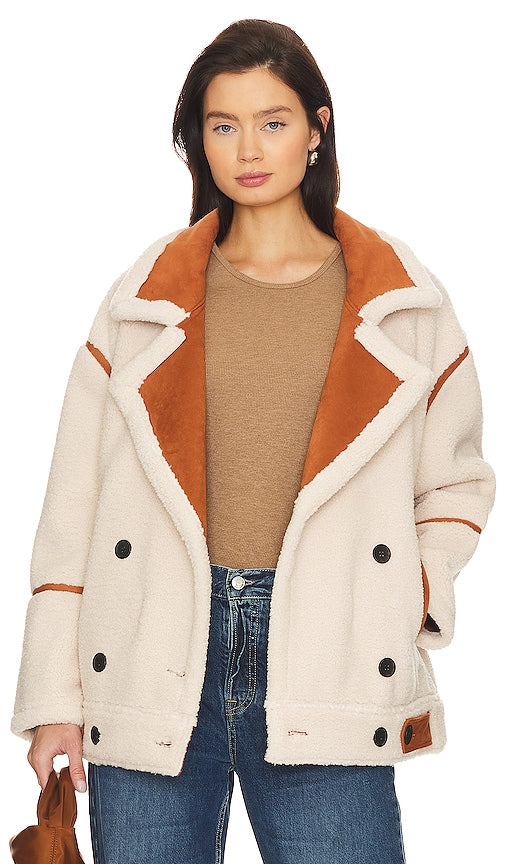 BLANKNYC Faux Fur Teddy Coat in Ivory - BLANKNYC Manteau Teddy en fausse fourrure en ivoire - BLANKNYC 象牙色人造毛泰迪大衣 - BLANKNYC Kunstfell-Teddymantel in Elfenbein - BLANKNYC 인조 퍼 테디 코트아이보리 색상 - Cappotto in orsacchiotto in pelliccia sintetica BLANKNYC in avorio