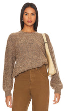 Bella Dahl Long Sleeve Crew Sweater in Brown - Pull ras du cou à manches longues Bella Dahl en marron - Bella Dahl 棕色长袖圆领毛衣 - Bella Dahl Langarm-Rundpullover in Braun - Bella Dahl 긴팔 크루 스웨터브라운 색상 - Maglione girocollo a maniche lunghe Bella Dahl in marrone