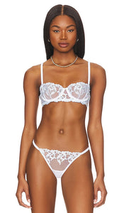 BLUEBELLA Gabriella Wired Bra in White - BLUEBELLA Soutien-gorge à armatures Gabriella en blanc - BLUEBELLA Gabriella 白色钢圈文胸 - BLUEBELLA Gabriella Bügel-BH in Weiß - BLUEBELLA Gabriella 와이어드 브라 화이트 색상 - BLUEBELLA Gabriella Reggiseno con ferretto in bianco
