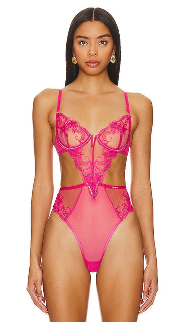 BLUEBELLA Marseille Wired Bodysuit in Fuchsia - BLUEBELLA Body à armatures Marseille en fuchsia - BLUEBELLA Marseille 紫红色连体紧身衣 - BLUEBELLA Marseille Body mit Bügel in Fuchsia - BLUEBELLA Marseille 와이어드 바디수트 - Body con ferretto BLUEBELLA Marsiglia in fucsia