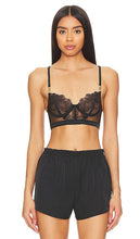 BLUEBELLA Olympia Bustier in Black - BLUEBELLA Bustier Olympia en Noir - BLUEBELLA Olympia 黑色紧身胸衣 - BLUEBELLA Olympia Bustier in Schwarz - BLUEBELLA Olympia 뷔스티에 블랙 색상 - BLUEBELLA Olympia bustino in nero