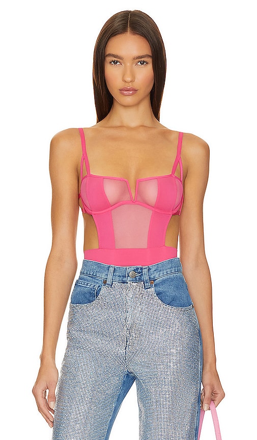 BLUEBELLA Orla Wired Bodysuit in Fuchsia - BLUEBELLA Body à armatures Orla en fuchsia - BLUEBELLA Orla 紫红色连体紧身衣 - BLUEBELLA Orla-Body mit Bügel in Fuchsia - BLUEBELLA Orla 와이어드 바디수트 - Body con ferretto BLUEBELLA Orla in fucsia