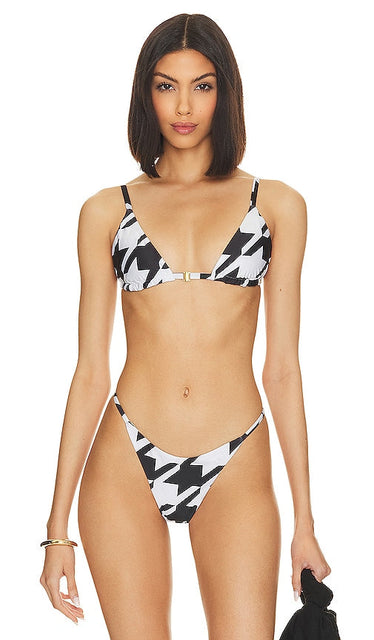 BOAMAR Zakki Top in Black, White - Haut BOAMAR Zakki en noir, blanc - BOAMAR Zakki 黑色、白色上衣 - BOAMAR Zakki Top in Schwarz, Weiß - BOAMAR Zakki 탑 in 블랙, 화이트 - Top BOAMAR Zakki in nero, bianco
