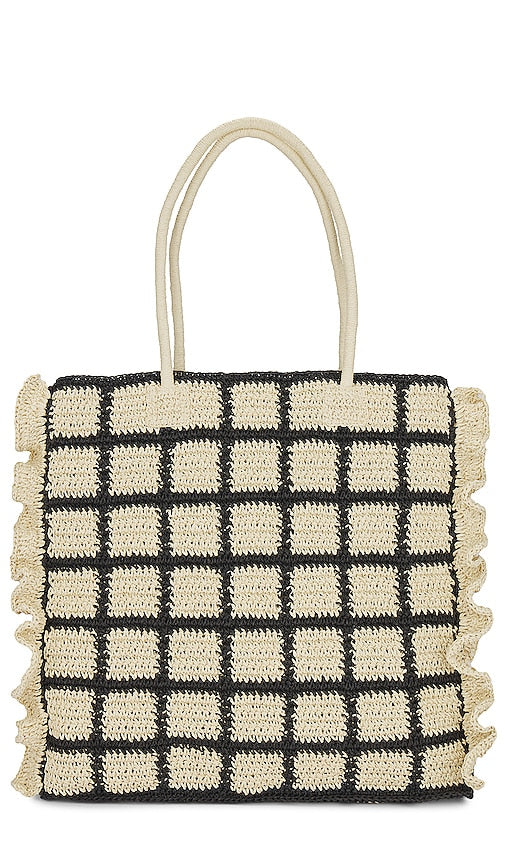 BTB Los Angeles Hampton Large Tote in Neutral