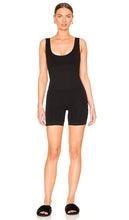 BUMPSUIT The Support Bodysuit in Black - BUMPSUIT Le body de soutien en noir - BUMPSUIT 黑色支撑连体衣 - BUMPSUIT Der Support-Body in Schwarz - BUMPSUIT 서포트 바디수트 블랙 색상 - BUMPSUIT Il body di supporto in nero