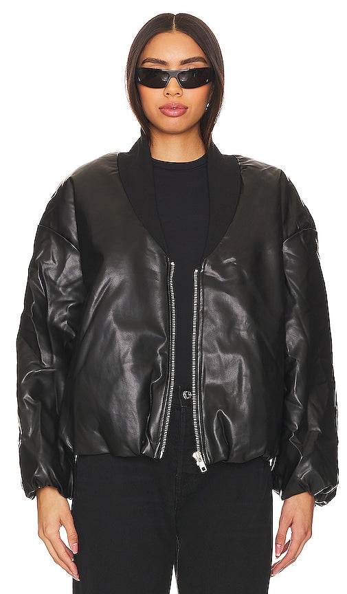 BY.DYLN Atticus Bomber in Black - BY.DYLN - Bomber Atticus en noir - BY.DYLN Atticus 黑色飞行员夹克 - BY.DYLN Atticus Bomber in Schwarz - BY.DYLN 애티커스 봄버 - BY.DYLN Bomber Atticus in nero
