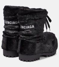 Balenciaga Alaska snow boots