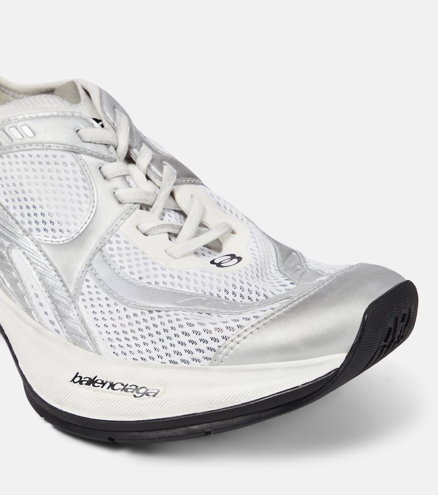 Balenciaga Circuit low-top sneakers