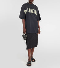 Balenciaga Logo slides