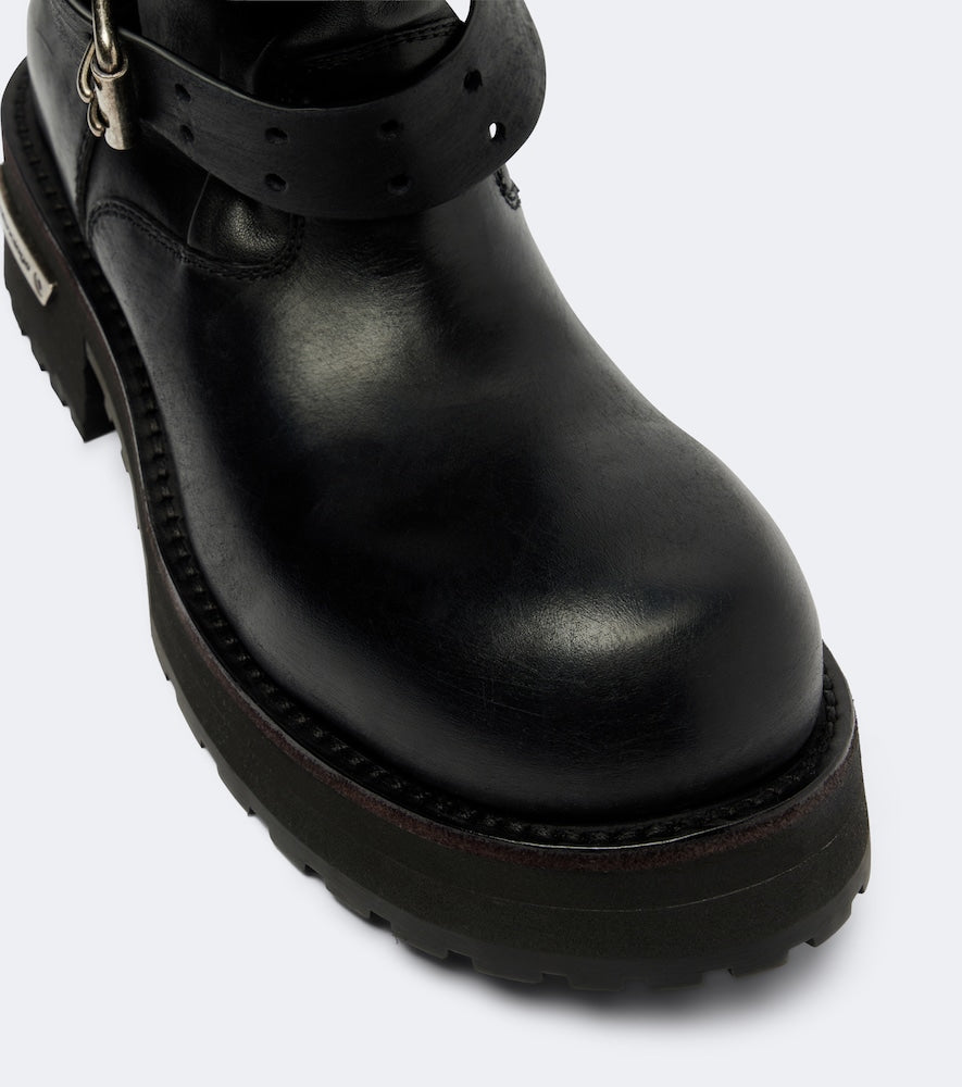 Balenciaga Venom leather combat boots - Black Flat Boots
