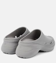 Balenciaga x Crocs Pool slides