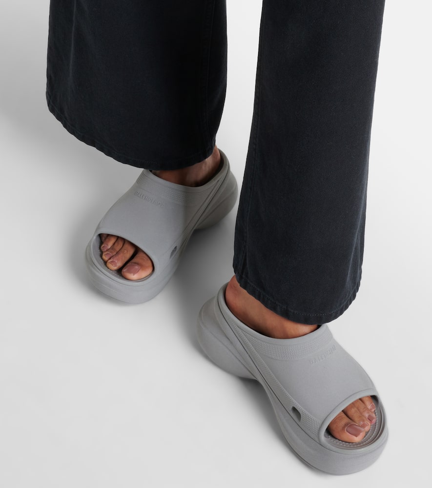 Balenciaga x Crocs Pool slides