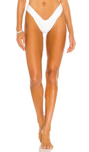 Bananhot Jasmin Bikini Bottom in White - Bas de bikini Jasmin Bananhot en blanc - Bananhot Jasmin 白色比基尼泳裤 - Bananhot Jasmin Bikinihose in Weiß - Bananhot Jasmin 비키니 하의 화이트 색상 - Slip bikini Bananhot Jasmin in bianco