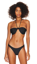 Bananhot Pinki Top in Black - Haut Bananhot Pinki en noir - Bananhot Pinki 黑色上衣 - Bananhot Pinki Top in Schwarz - Bananhot 핑키 탑 - Top Bananhot Pinki in nero