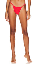 Bananhot St Tropez Bottom in Red - Bas Bananhot St Tropez en rouge - Bananhot St Tropez 红色底裤 - Bananhot St Tropez Unterteil in Rot - Bananhot St Tropez 하의 레드 색상 - Fondo Bananhot St Tropez in rosso