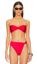 Baobab Vera Bandeau Top in Red - Haut bandeau Baobab Vera en rouge - 红色 Baobab Vera 抹胸上衣 - Baobab Vera Bandeau-Top in Rot - Baobab Vera 반두 탑 - Top a fascia Baobab Vera in rosso