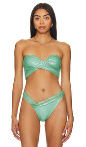 Baobab X Revolve Jasmine Top in Mint - Haut Jasmine Baobab X Revolve en Menthe - Baobab X Revolve Jasmine 薄荷色上衣 - Baobab X Revolve Jasmine Top in Mint - Baobab X Revolve 자스민 탑 - Baobab X Revolve Jasmine Top in menta