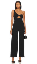 Bardot Ignite One Shoulder Pantsuit in Black - Bardot Ignite Tailleur-pantalon asymétrique en noir - Bardot Ignite 黑色一字肩长裤套装 - Bardot Ignite One-Shoulder-Hosenanzug in Schwarz - Bardot Ignite 원 숄더 팬츠수트 블랙 색상 - Tailleur pantalone monospalla Bardot Ignite in nero