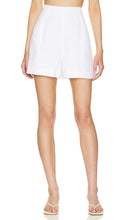 Bardot Iris Short in White - Short Bardot Iris en blanc - Bardot Iris 白色短裤 - Bardot Iris Short in Weiß - Bardot 아이리스 쇼츠 화이트 색상 - Pantaloncini Bardot Iris in bianco