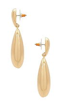 BaubleBar Frances Earrings in Metallic Gold