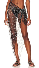 Beach Bunny Sin City Sarong in Black - Paréo Beach Bunny Sin City en noir - 黑色海滩兔子罪恶之城纱笼 - Beach Bunny Sin City Sarong in Schwarz - Beach Bunny Sin City 사롱 블랙 색상 - Sarong da spiaggia Bunny Sin City in nero