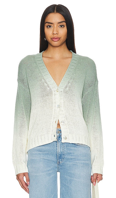 Bella Dahl Cropped Cardigan in Sage - Cardigan court Bella Dahl en sauge - Bella Dahl 鼠尾草色短款开衫 - Kurzer Cardigan von Bella Dahl in Salbei - Bella Dahl 크롭 카디건 - Cardigan corto Bella Dahl in salvia