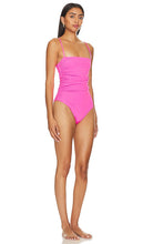Belle The Label Maillot One Piece in Pink