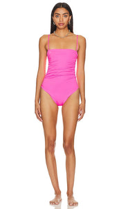 Belle The Label Maillot One Piece in Pink - Maillot une pièce Belle The Label en rose - Belle The Label 粉色连体衣一件式 - Belle The Label Maillot Einteiler in Rosa - Belle The Label 마이요 원피스 핑크 색상 - Costume intero Belle The Label in rosa