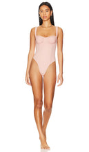 Belle The Label Vision One Piece in Blush - Belle The Label Vision une pièce en blush - Belle The Label Vision One Piece 腮红 - Belle The Label Vision Einteiler in Blush - Belle The Label 비전 원피스 블러시 - Costume intero Belle The Label Vision in blush