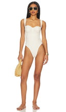 Belle The Label Vision One Piece in Cream - Belle The Label Vision une pièce en crème - Belle The Label Vision One Piece 奶油色 - Belle The Label Vision Einteiler in Creme - Belle The Label 비전 원피스 크림색 - Costume intero Belle The Label Vision in crema