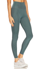 Beyond Yoga Dimensions Midi Legging in Dark Green