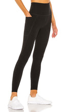 Beyond Yoga Out Of Pocket Legging in Black - Legging avec poche Beyond Yoga en noir - Beyond Yoga 黑色自袋打底裤 - Beyond Yoga Out-of-Pocket-Leggings in Schwarz - Beyond Yoga 아웃오브포켓 레깅스 블랙 색상 - Beyond Yoga Out Of Pocket Legging in nero