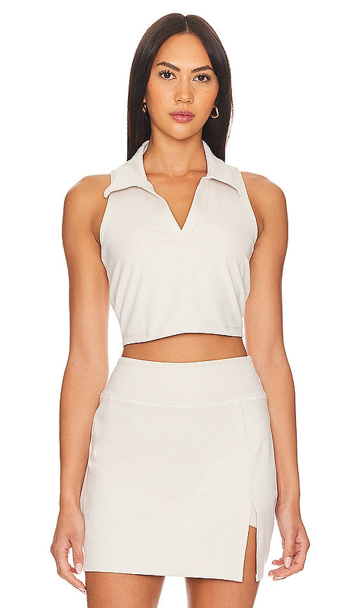 Beyond Yoga Prep Cropped Tank in Cream - Débardeur court Beyond Yoga Prep en crème - Beyond Yoga Prep 奶油色短款背心 - Beyond Yoga Prep Kurzes Tanktop in Creme - Beyond Yoga Prep 크롭 탱크탑 in 크림 - Canotta corta Beyond Yoga Prep in crema
