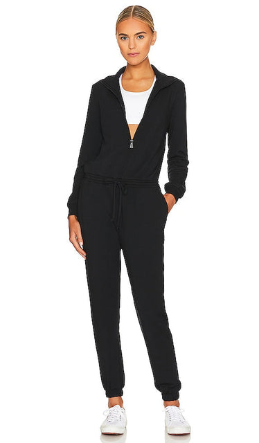 Beyond Yoga Ski Weekend Jumpsuit in Black - Combinaison de week-end de ski Beyond Yoga en noir - Beyond Yoga 滑雪周末黑色连身裤 - Beyond Yoga Ski Weekend Overall in Schwarz - Beyond Yoga Ski Weekend 점프수트블랙 색상 - Tuta per il fine settimana sugli sci Beyond Yoga in nero