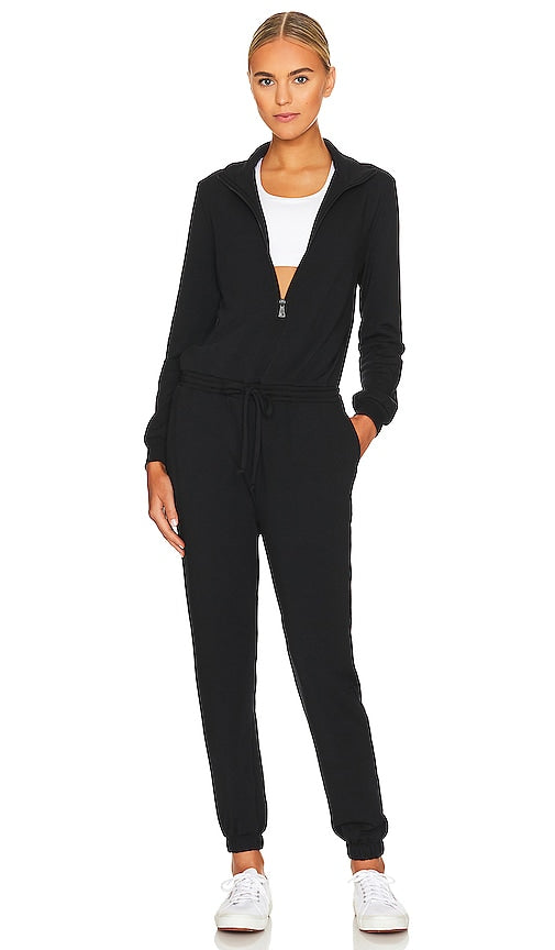Beyond Yoga Ski Weekend Jumpsuit in Black - Combinaison de week-end de ski Beyond Yoga en noir - Beyond Yoga 滑雪周末黑色连身裤 - Beyond Yoga Ski Weekend Overall in Schwarz - Beyond Yoga Ski Weekend 점프수트블랙 색상 - Tuta per il fine settimana sugli sci Beyond Yoga in nero