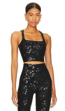 Beyond Yoga SoftShine Square Neck Cropped Tank in Black - Beyond Yoga - Débardeur court à col carré SoftShine - Noir - Beyond Yoga SoftShine 黑色方领短款背心 - Beyond Yoga SoftShine Kurztop mit quadratischem Ausschnitt in Schwarz - Beyond Yoga SoftShine 스퀘어 넥 크롭 탱크탑 (블랙 색상) - Canotta corta Beyond Yoga SoftShine con collo quadrato in nero