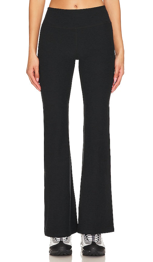 Beyond Yoga Spacedye 90's Low Rise Pant in Black - Pantalon taille basse Beyond Yoga Spacedye 90's en noir - Beyond Yoga Spacedye 90's 黑色低腰裤 - Beyond Yoga Spacedye 90's Low Rise Hose in Schwarz - Beyond Yoga Spacedye 90's 로우라이즈 팬츠 블랙 색상 - Pantaloni a vita bassa Beyond Yoga Spacedye anni '90 in nero