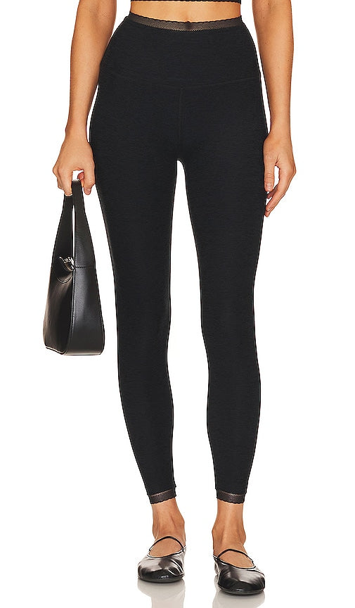 Beyond Yoga Spacedye Allure Midi Legging in Black - Beyond Yoga - Legging mi-long Allure Spacedye - Noir - Beyond Yoga 段染 Allure 黑色中长打底裤 - Beyond Yoga Spacedye Allure Midi-Leggings in Schwarz - Beyond Yoga Spacedye 얼루어 미디 레깅스 블랙 색상 - Legging midi Beyond Yoga Spacedye Allure in nero