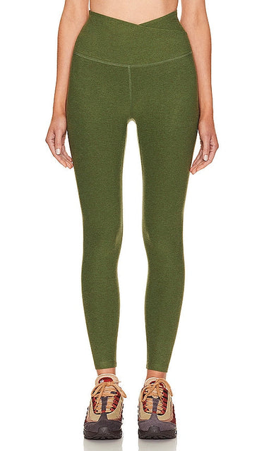 Beyond Yoga Spacedye At Your Leisure Midi Legging in Green - Beyond Yoga - Spacedye At Your Leisure - Legging mi-long vert - Beyond Yoga 段染休闲绿色中长打底裤 - Beyond Yoga Spacedye At Your Leisure Midi-Leggings in Grün - Beyond Yoga Spacedye At Your Leisure 그린 미디 레깅스 - Beyond Yoga Spacedye a tuo piacimento Legging midi in verde