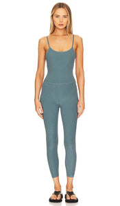 Beyond Yoga Spacedye Uplevel Midi Jumpsuit in Green - Beyond Yoga - Combinaison mi-longue Spacedye Uplevel - Vert - Beyond Yoga 绿色段染 Uplevel 中长连身裤 - Beyond Yoga Spacedye Uplevel Midi-Jumpsuit in Grün - Beyond Yoga Spacedye 업레벨 미디 점프수트 - Tuta midi Beyond Yoga Spacedye Uplevel in verde